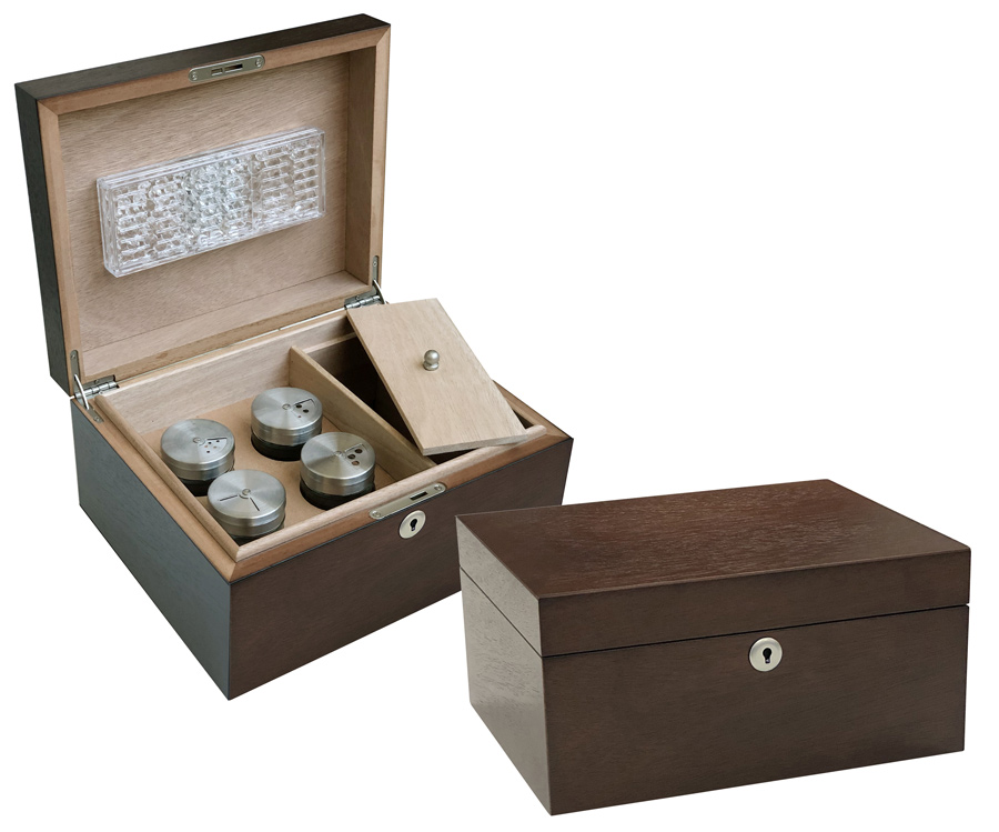 ''Cannabis Cachet - Cannabis Humidor with 4 Glass Jars, Storage Compartment and Humidifier''