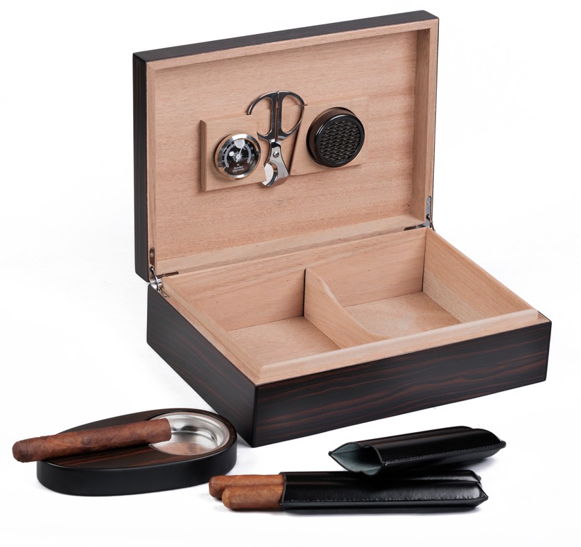 Wholesale Source of Ebony Finish Humidors with Accessories for Smoke Shops