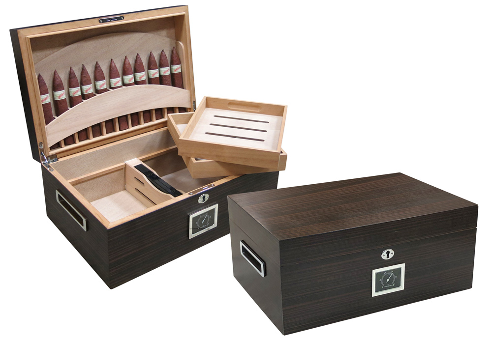 Rockefeller - 130 Ct. Ebony Matte humidor with built-in Eleven 64 RING Gauge Cigar Display in Lid